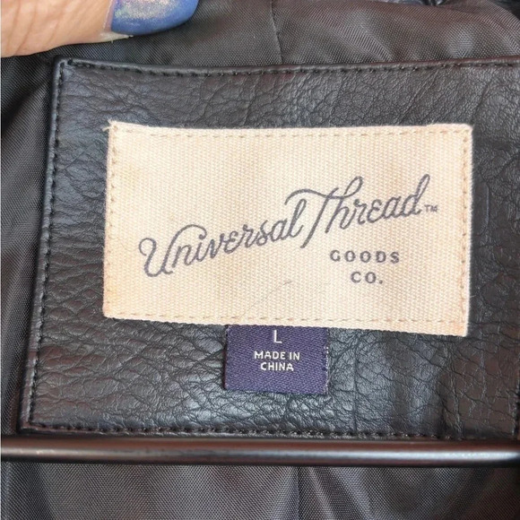 Universal Thread black faux leather zip front lined moto jacket coat large - Picture 7 of 10